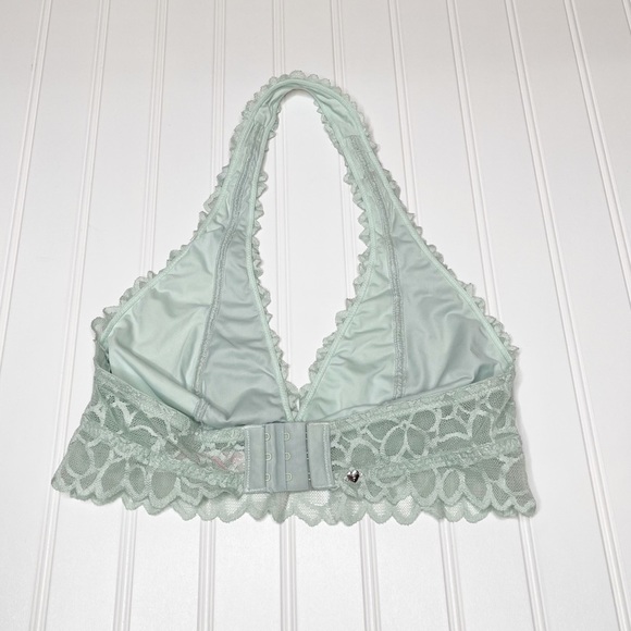 PINK Victorias Secret Lace Bralette - Picture 2 of 5